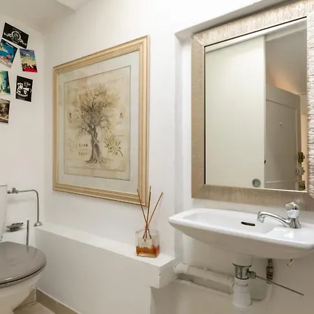Apartament T2 150 M From The Palais And The Croisette Beaches Cannes